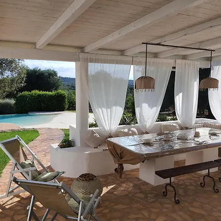 Trulli Luxury La Cedrina Ferienhaus